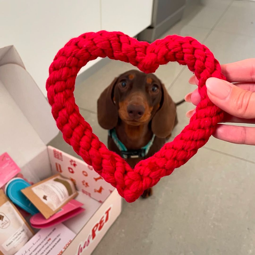 'Share The Love' Box